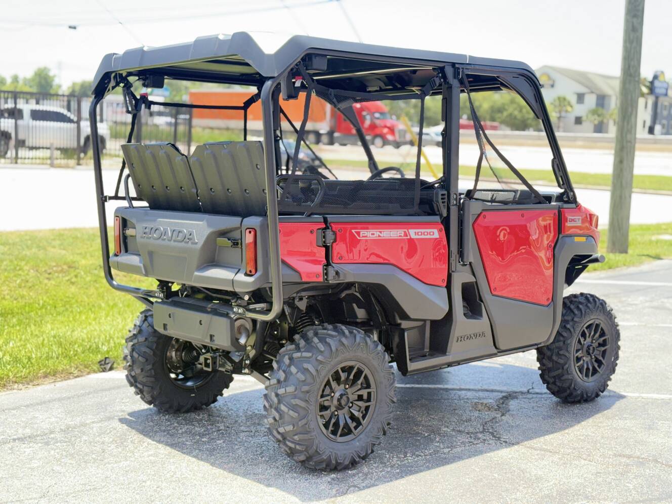 A photo of this 2026 Honda Pioneer 1000-5 Deluxe