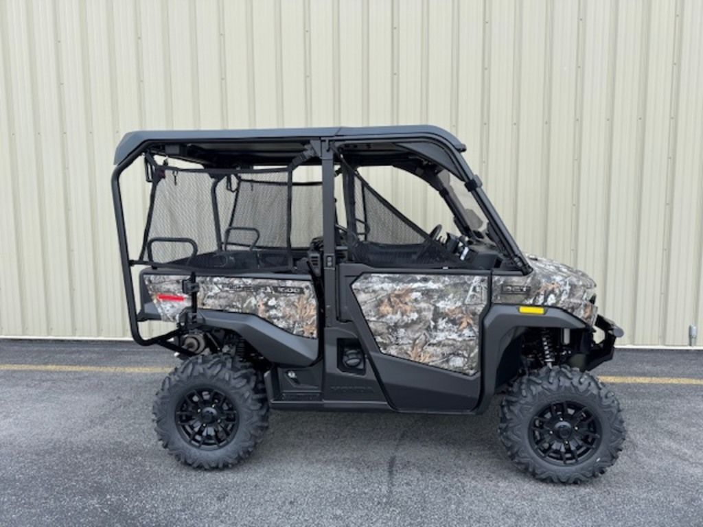 2026 Honda® Pioneer 1000-5 Deluxe in bridgeport WV