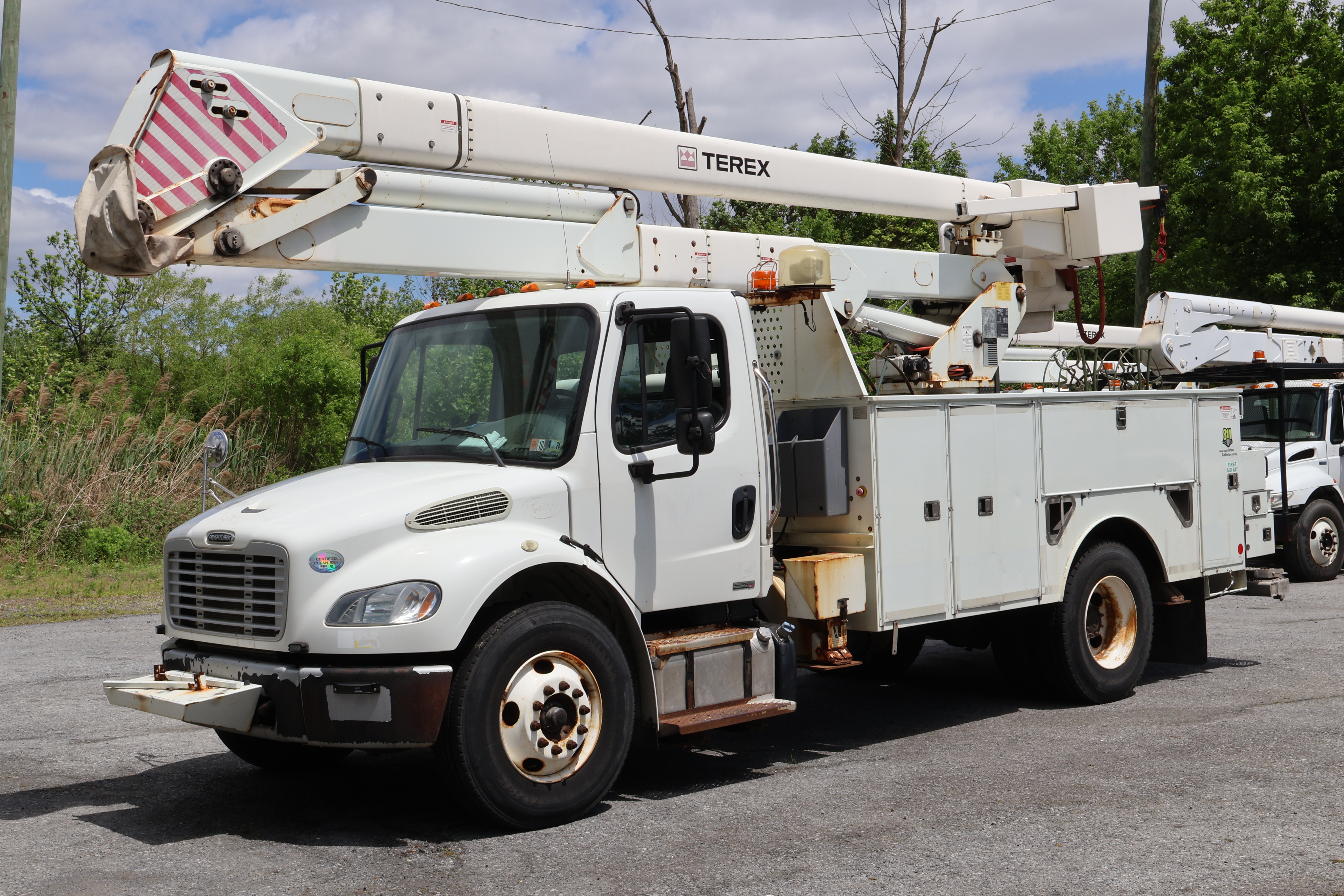 2012 FREIGHTLINER M2 106 in Sellersville, PA