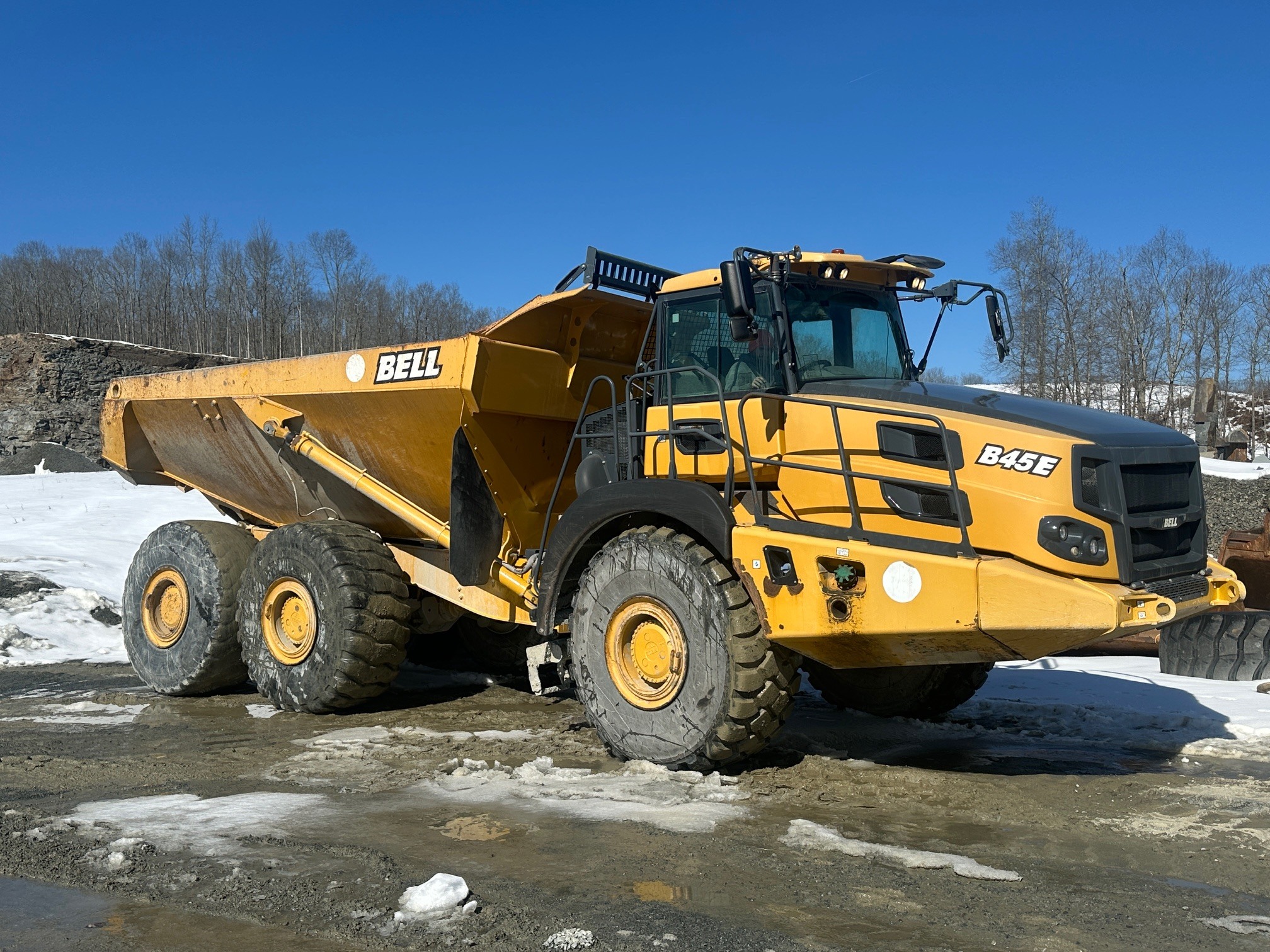 2018 BELL B45E in Hawley, PA