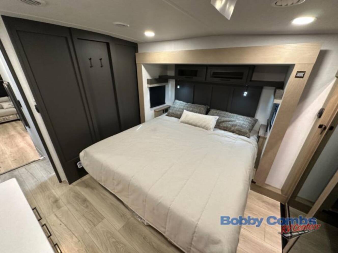 A photo of this 2026 Forest River Rv Rockwood Signature R361RLS