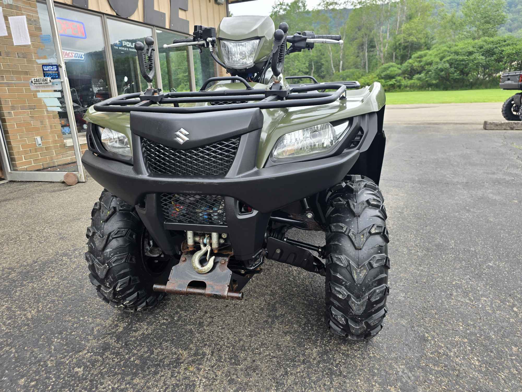 2009 Suzuki KingQuad 750 AXi 4X4 in bradford PA