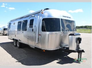2025 AIRSTREAM CLASSIC 28RBT