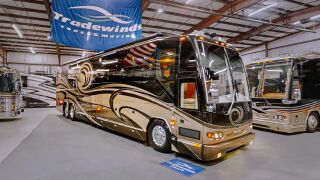 2009 PREVOST H3-45 MILLENNIUM
