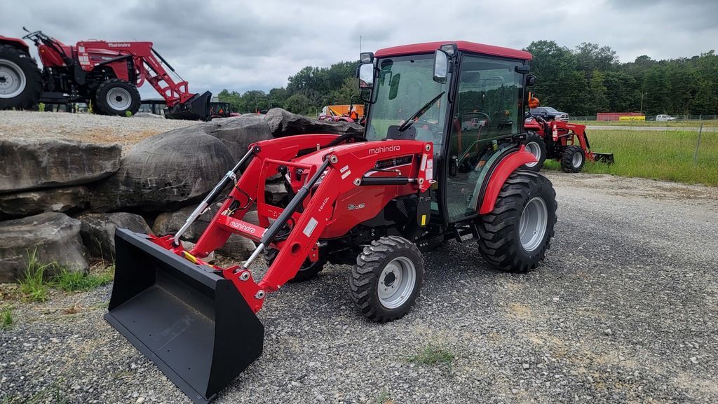 2025 Mahindra 1600 Series 1640 HST Cab in Hartselle, AL