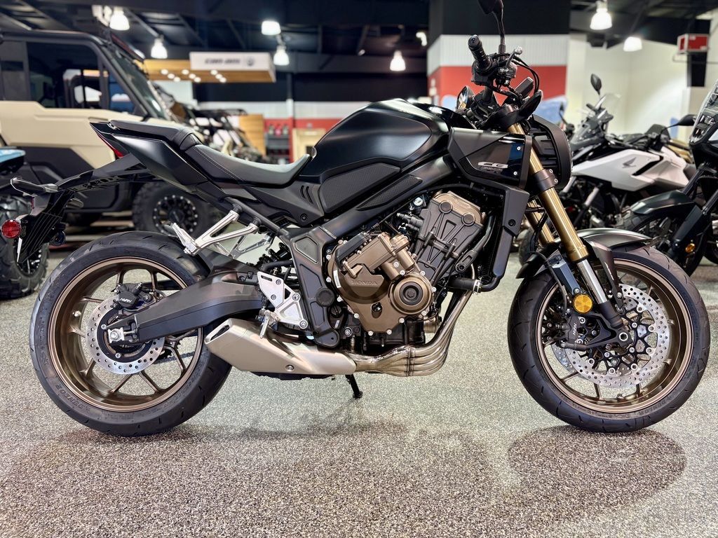2026 Honda® CB650R E-Clutch BASE in Covington, LA