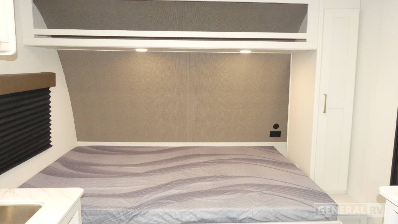 A photo of this 2027 Grand Design Transcend Lite 121RBL