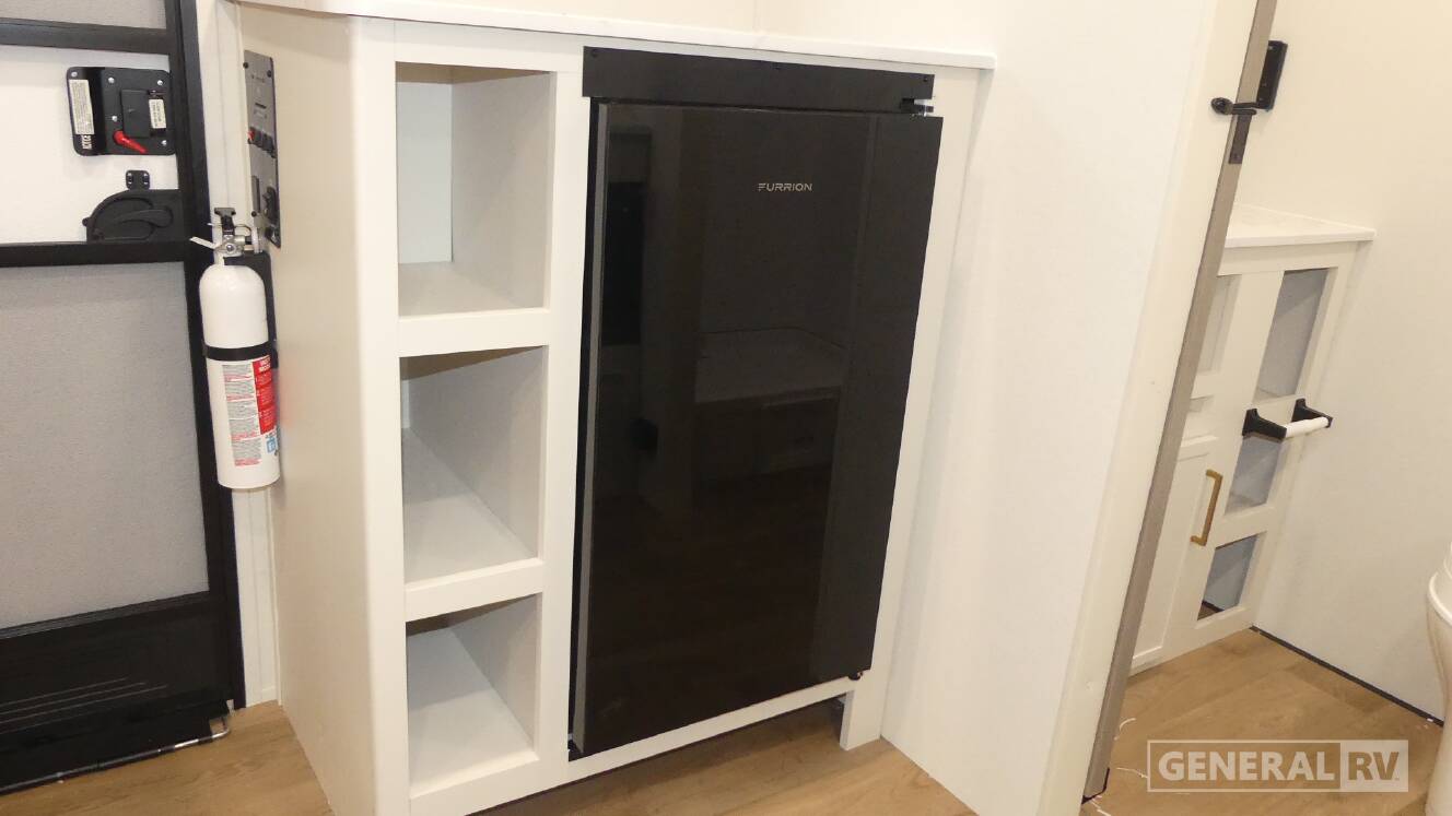 A photo of this 2027 Grand Design Transcend Lite 121RBL