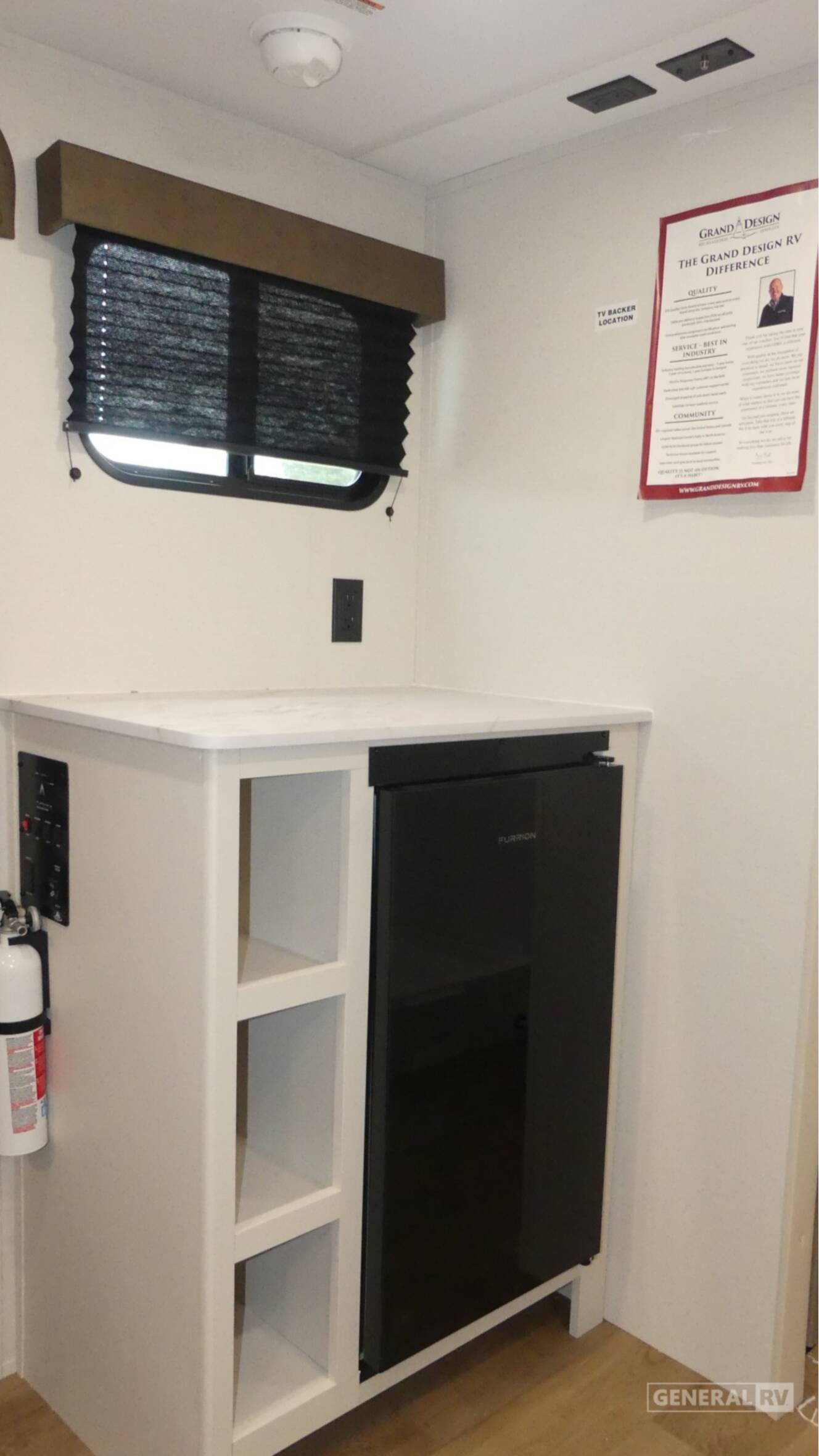 A photo of this 2027 Grand Design Transcend Lite 121RBL