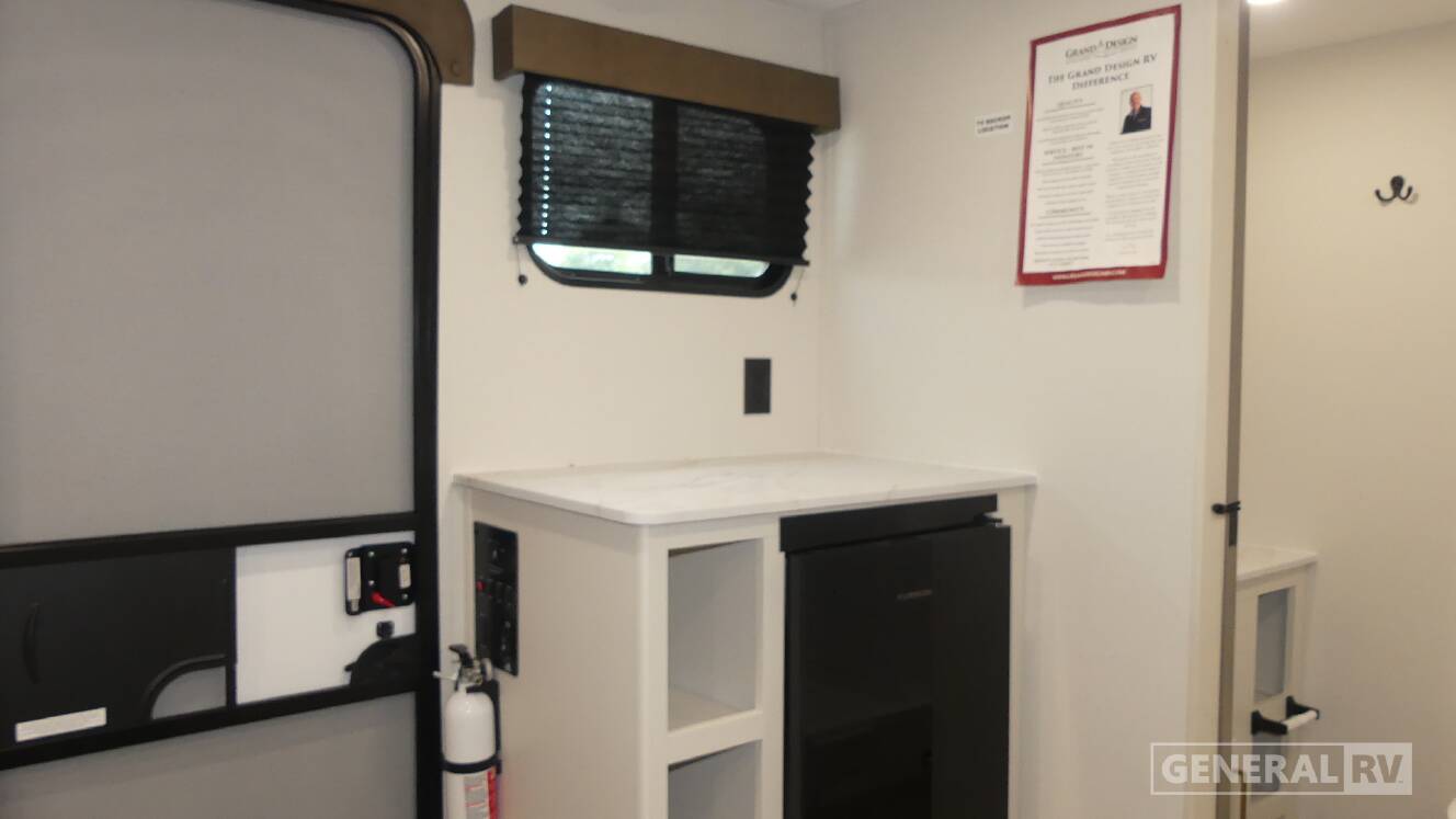 A photo of this 2027 Grand Design Transcend Lite 121RBL