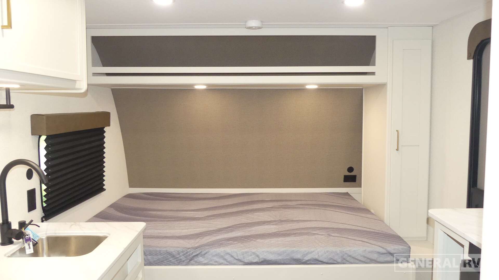 View more photos of this listing