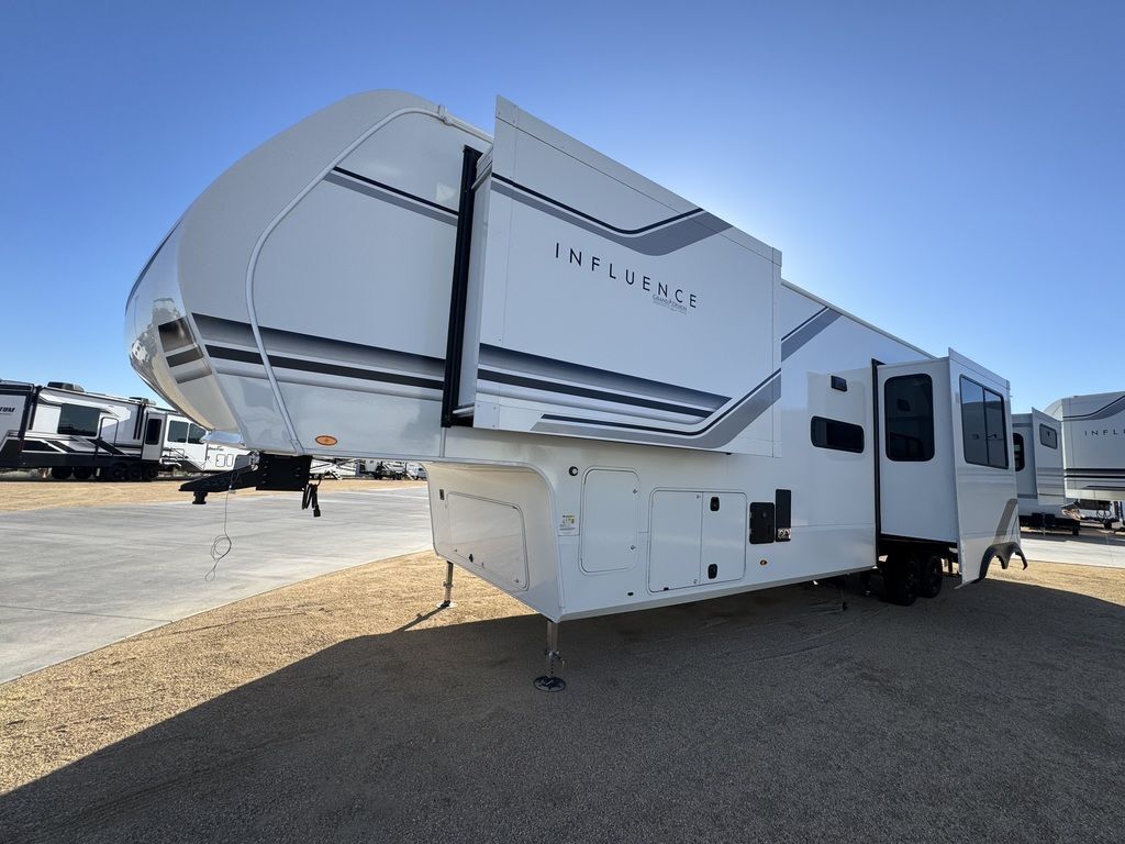 2026 Grand Design Influence 3804DS in lake havasu city AZ