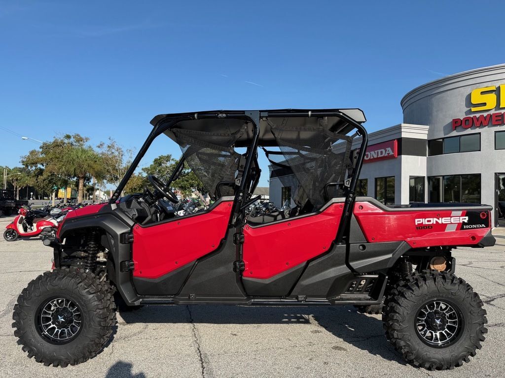 2025 Honda® Pioneer 1000-6 Deluxe Crew in cocoa FL