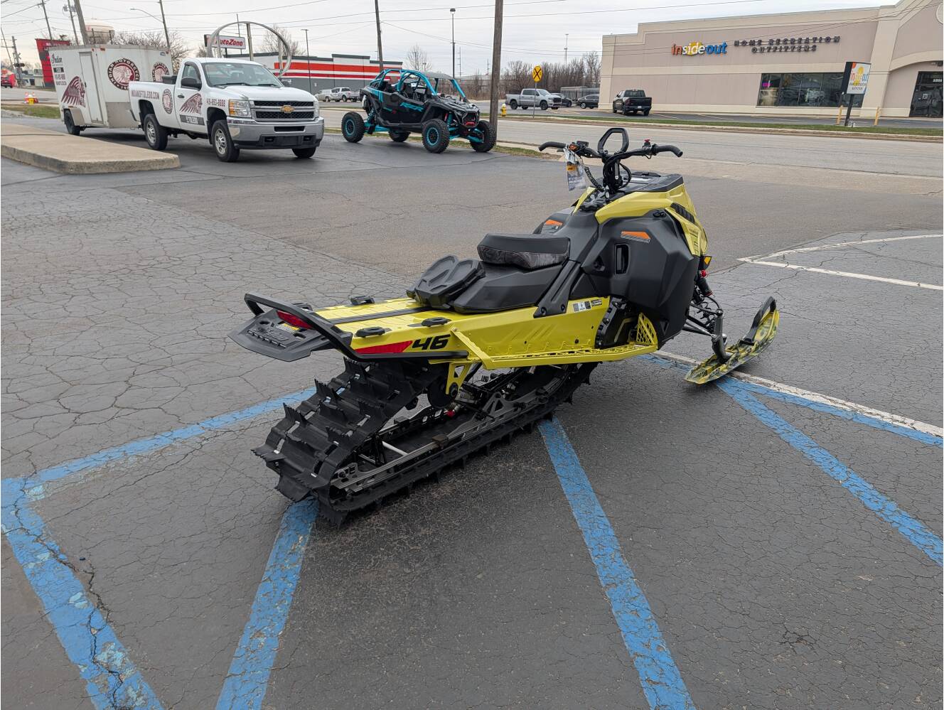 A photo of this 2025 Ski-Doo Freeride 850 E-TEC