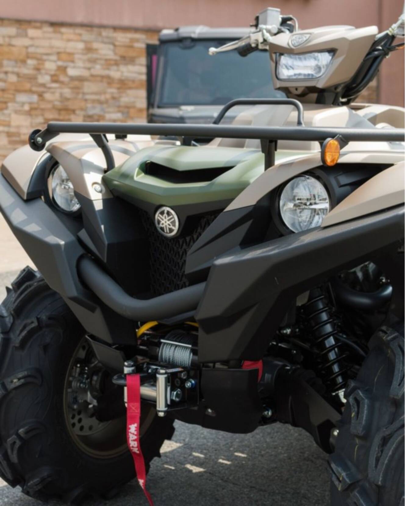 A photo of this 2027 Yamaha GRIZZLY EPS XT-R