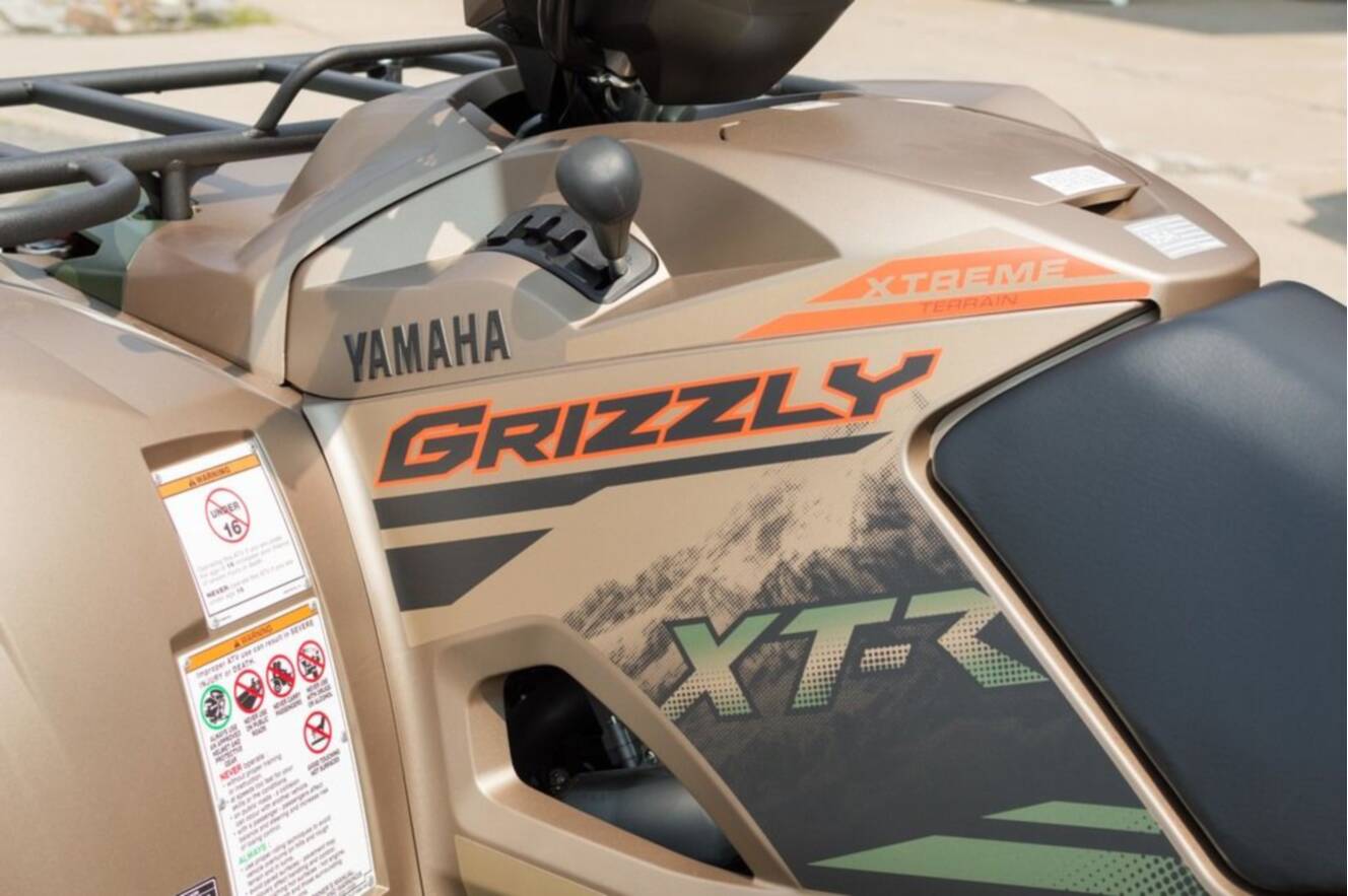 A photo of this 2027 Yamaha GRIZZLY EPS XT-R