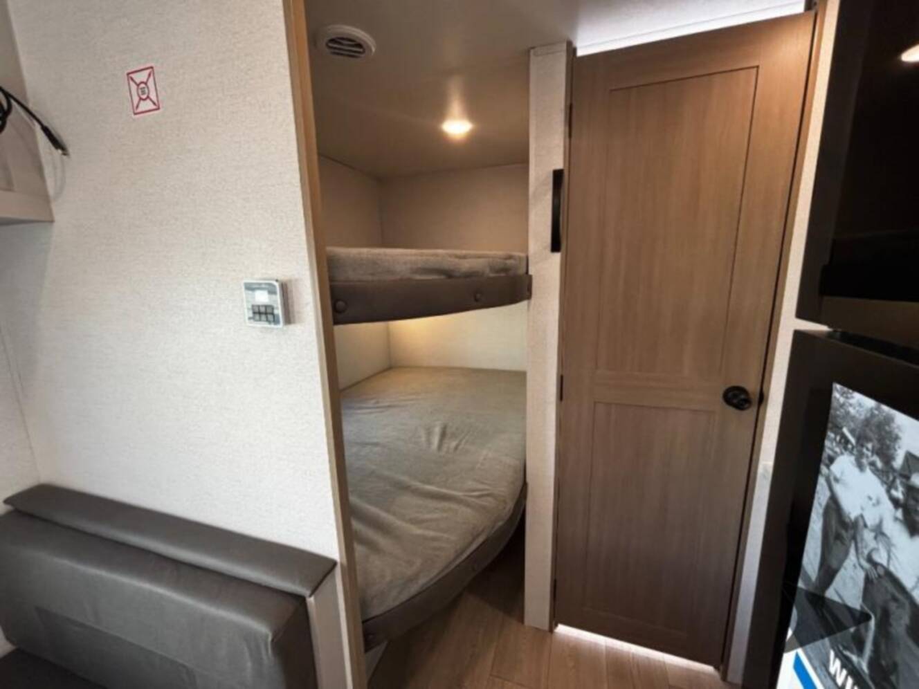 A photo of this 2027 Jayco Jay Flight SLX 260BHW BAJA
