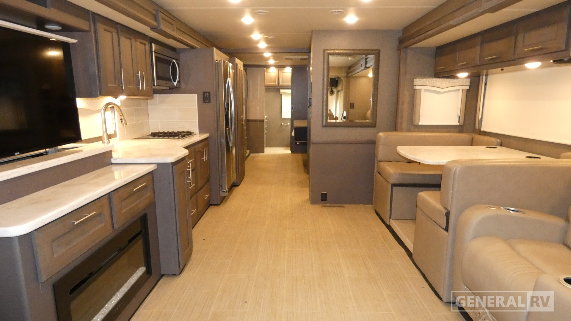 2022 Thor Motor Coach CHALLENGER 37FH in ocala FL