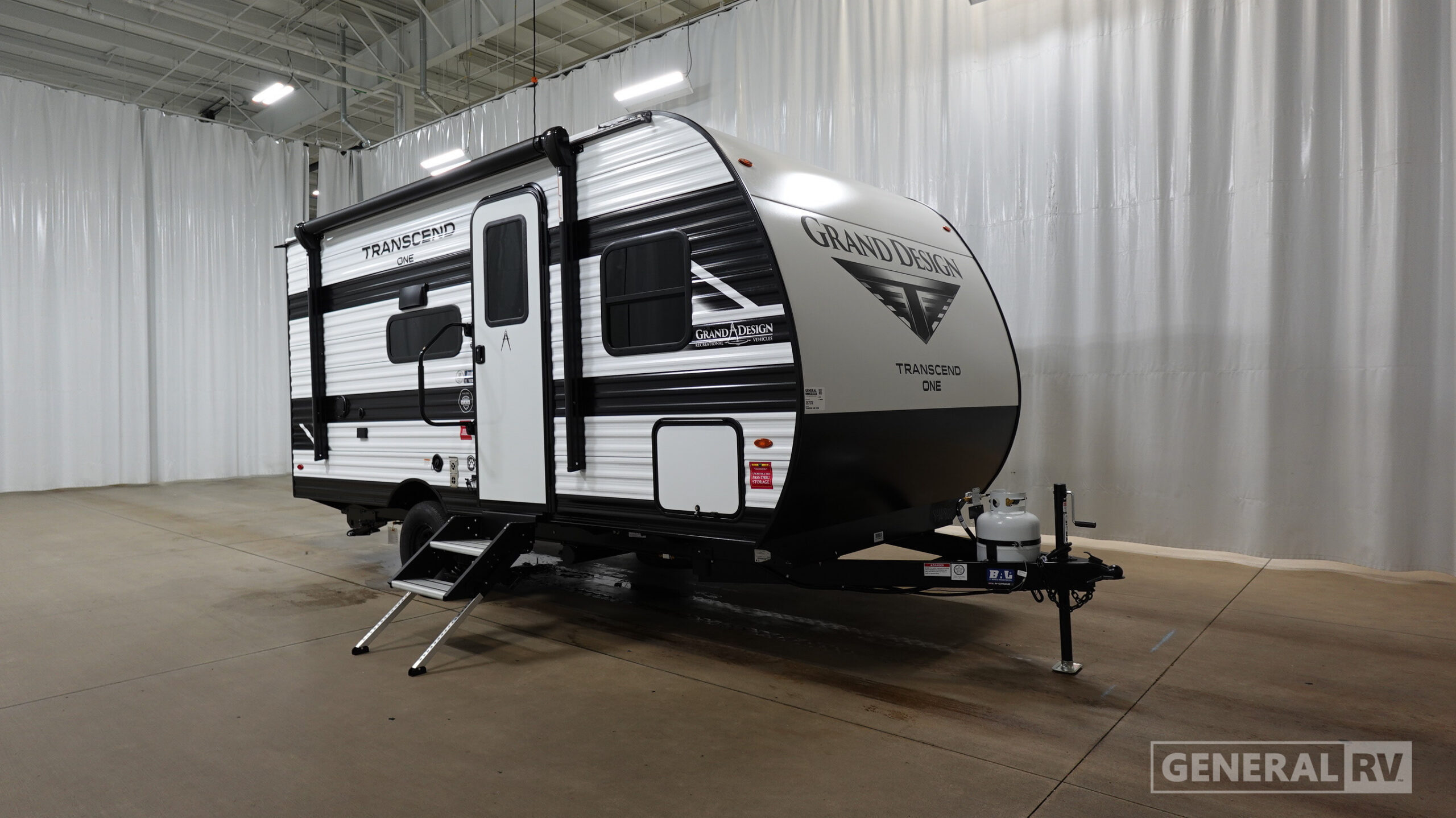 2027 Grand Design Transcend One 151BH in mt clemens MI