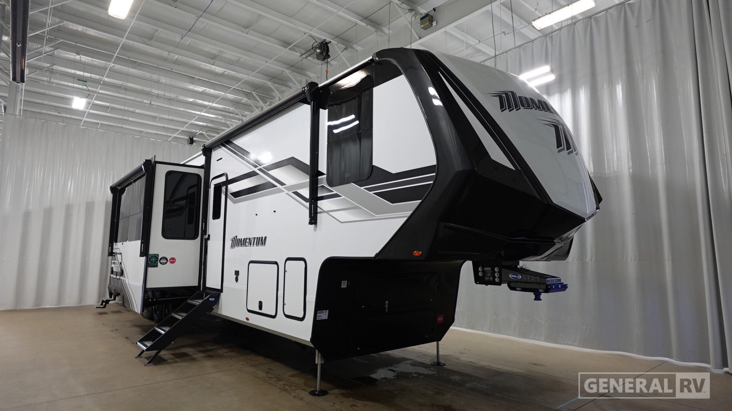 2026 Grand Design MOMENTUM 395MT in south weber UT