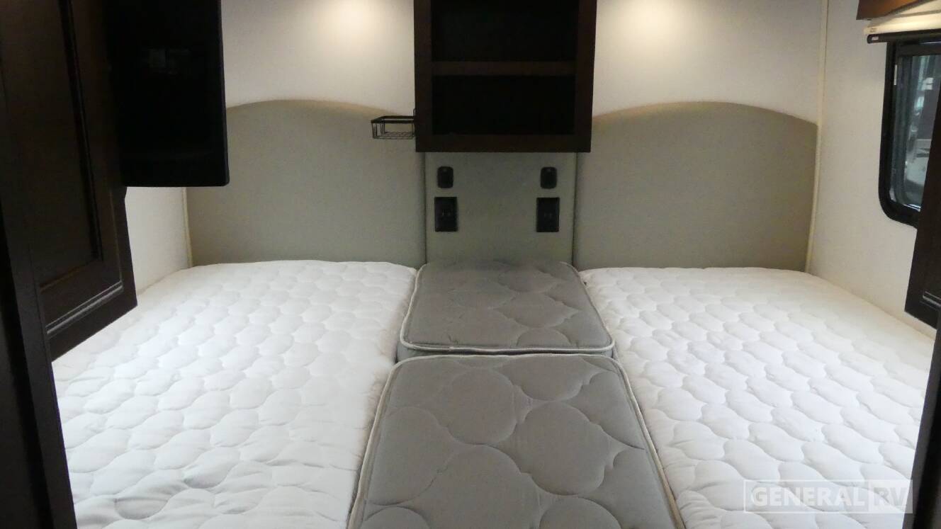 A photo of this 2020 Regency ULTRA BROUGHAM 25TB