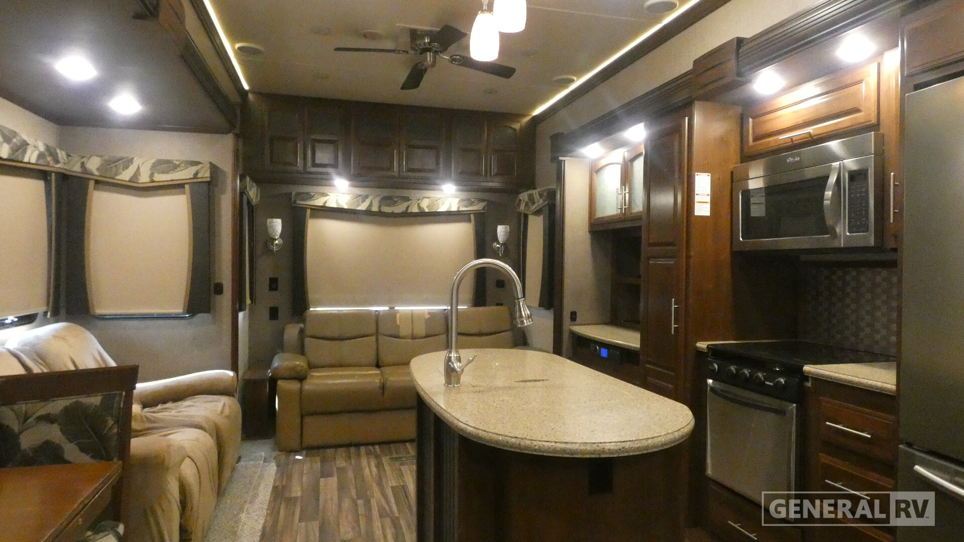 2017 Crossroads Rv Cameo 33RL CM33RL in birch run MI