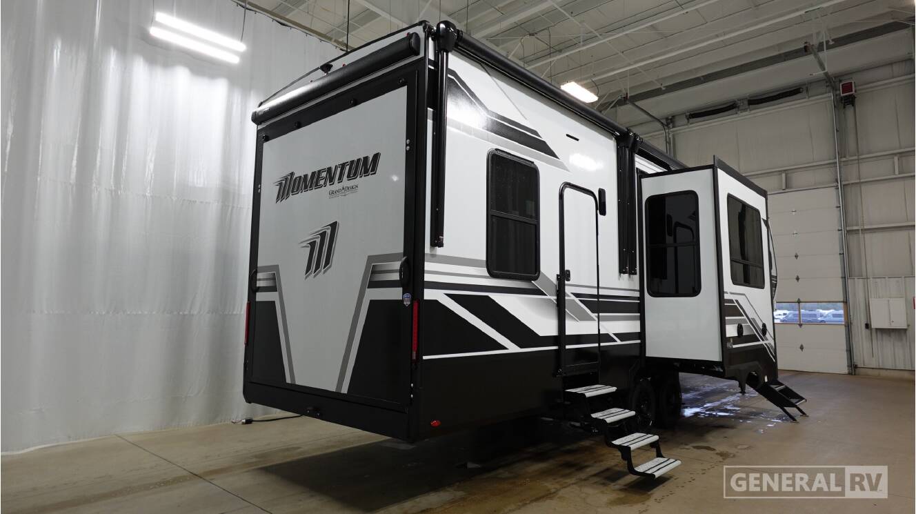 A photo of this 2026 Grand Design Momentum G-Class 320G