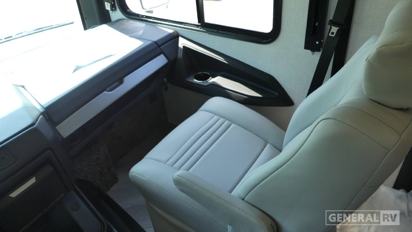 A photo of this 2026 Fleetwood FORTIS 34MB