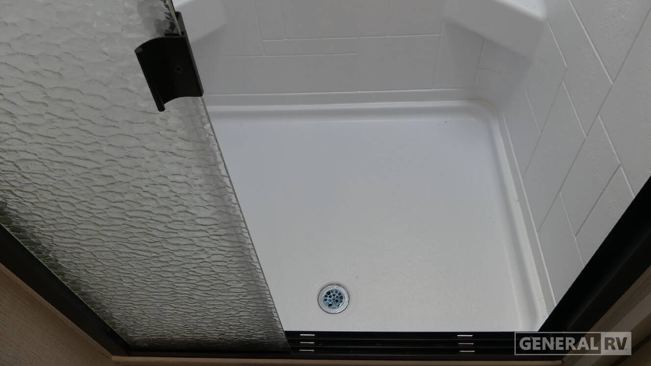 A photo of this 2026 Fleetwood FORTIS 34MB