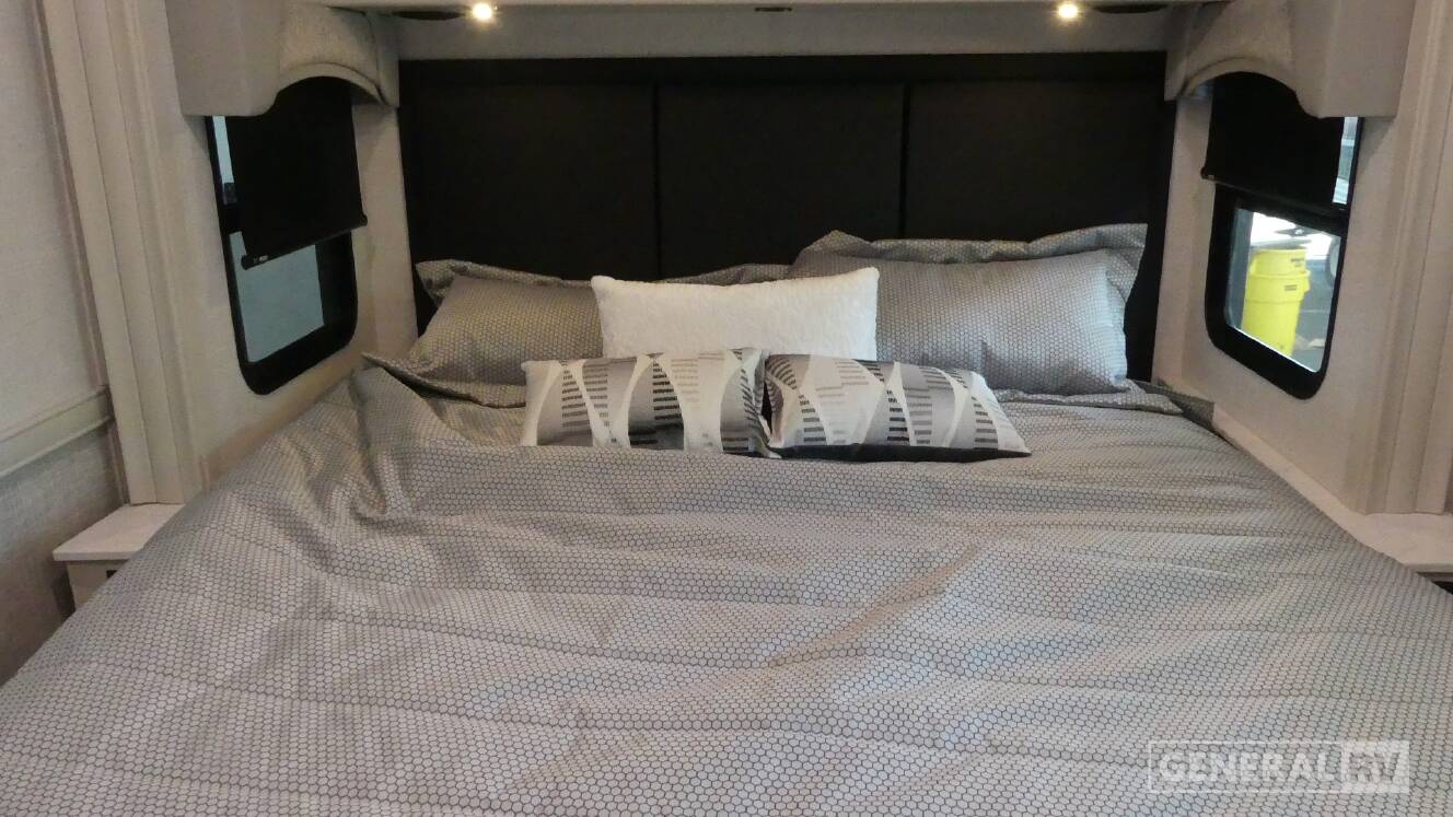 A photo of this 2026 Fleetwood FORTIS 34MB