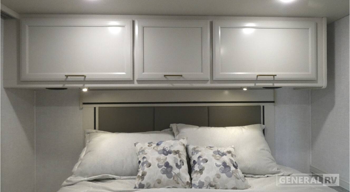 A photo of this 2026 Fleetwood FLAIR 29M