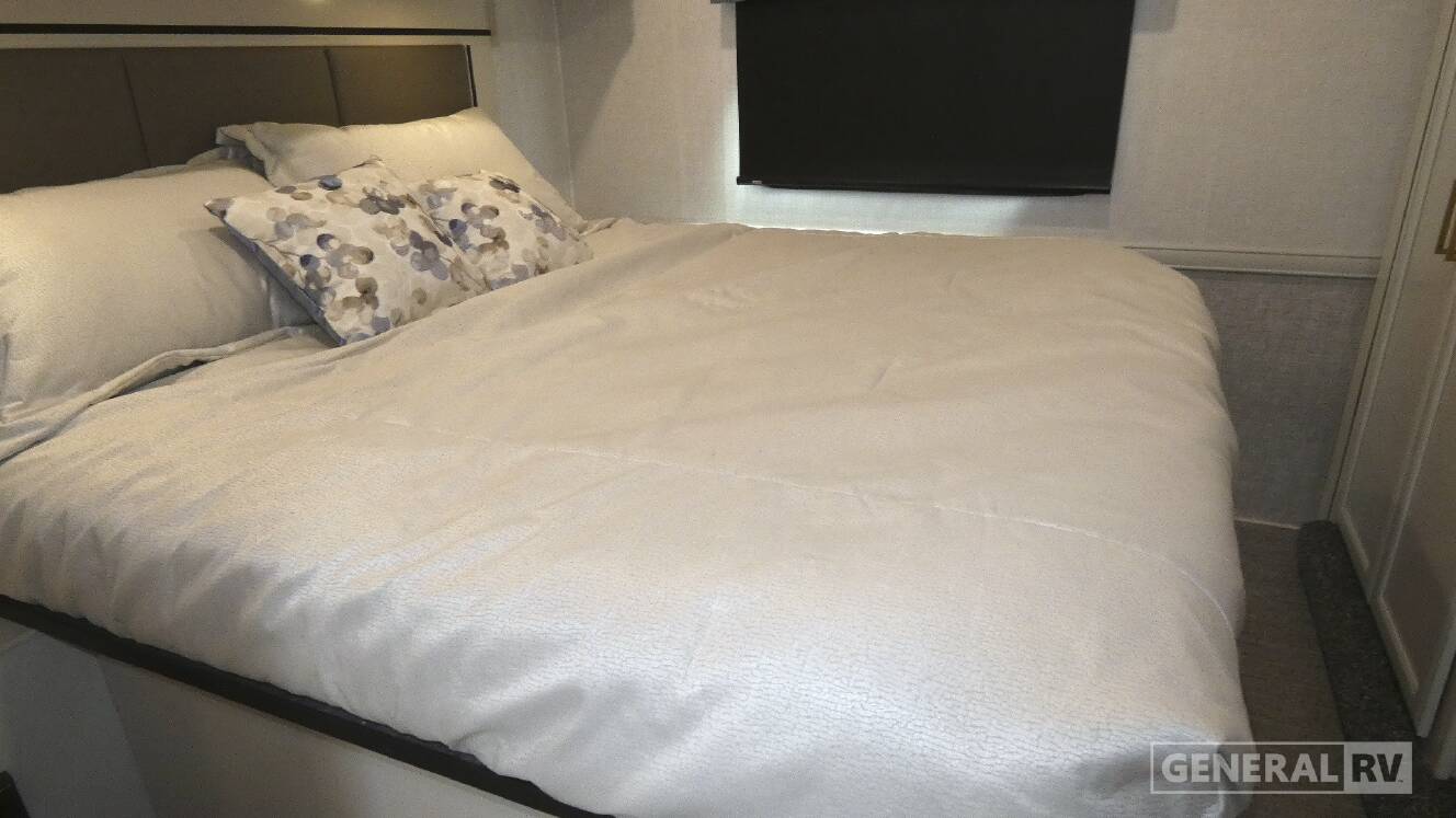 A photo of this 2026 Fleetwood FLAIR 29M