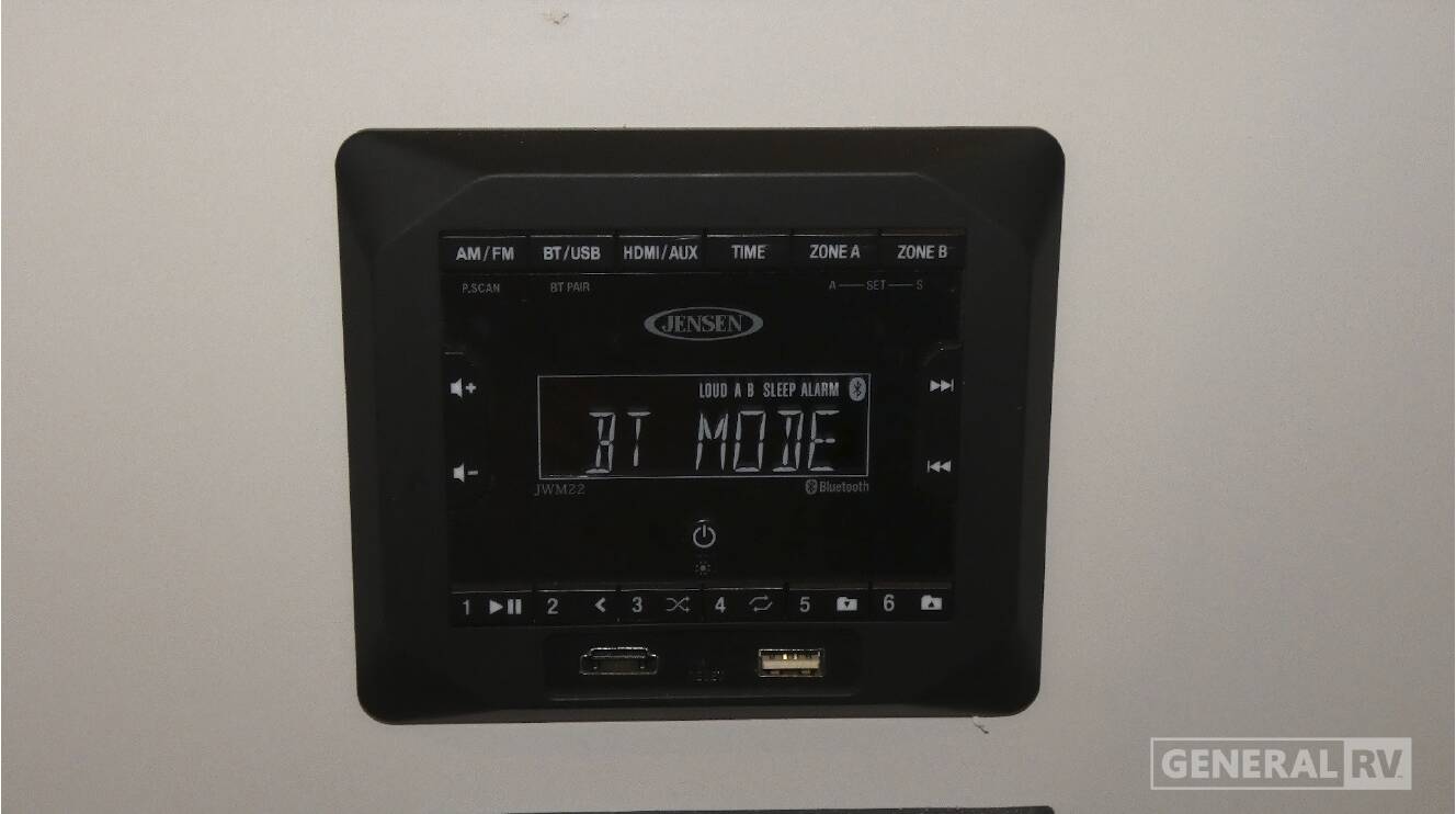 A photo of this 2026 Fleetwood FLAIR 29M