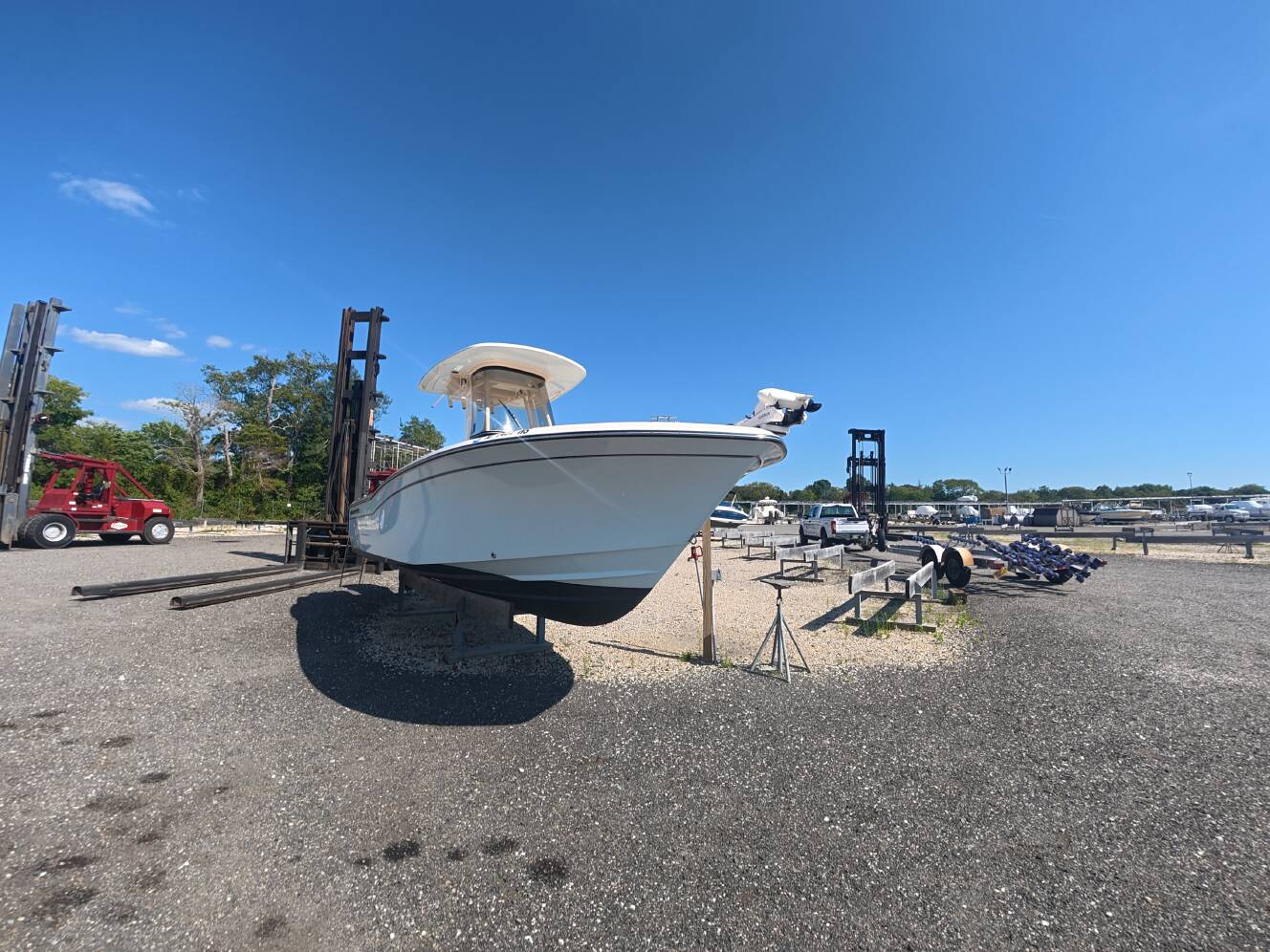 A photo of this 2025 Grady-White Fisherman 236