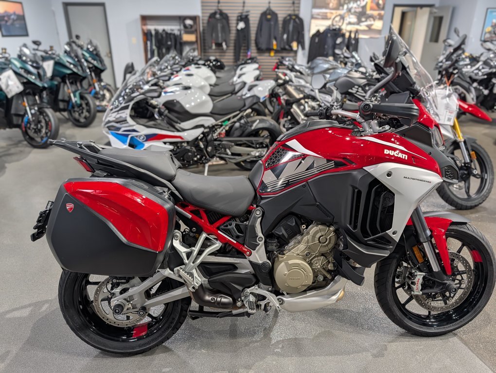 2022 Ducati MULTISTRADA V4 S V4 S in Greensboro, NC