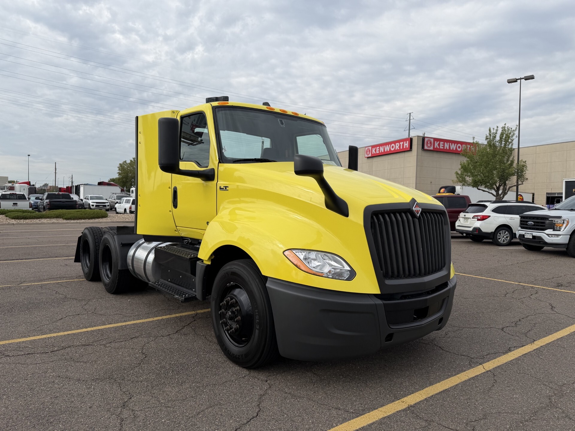 2023 INTERNATIONAL LT625 in Denver, CO