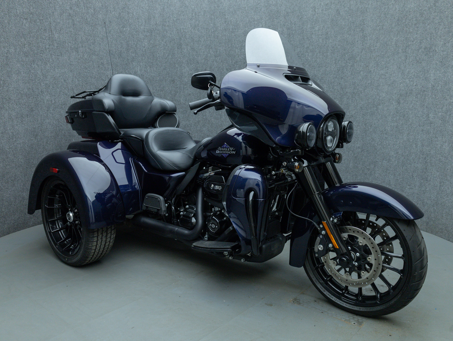 2025 Harley Davidson FLHTCUTG TRI GLIDE ULTRA CLASSIC TRIKE W/ABS ULTRA CLASSIC in Pembroke, NH