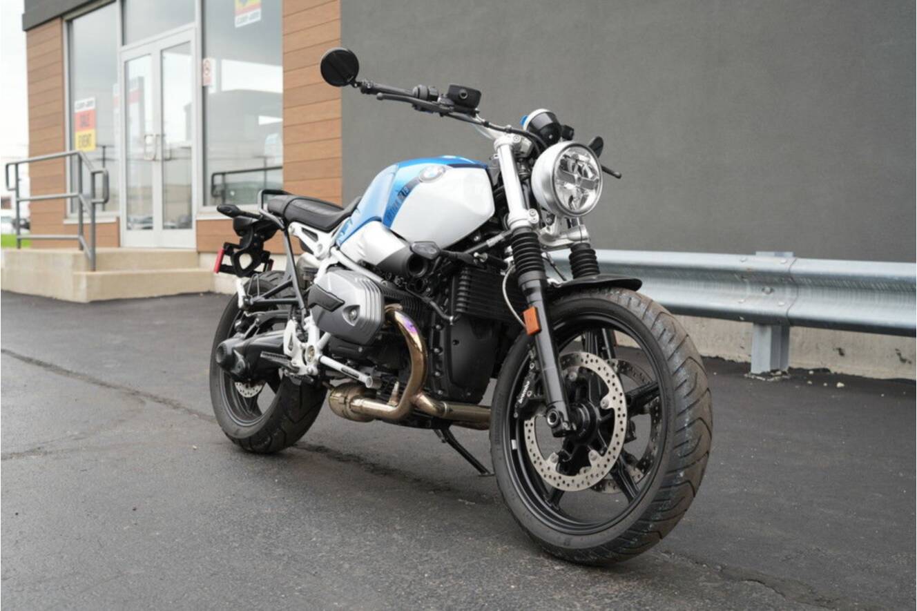A photo of this 2021 BMW R nineT Scrambler 719 Cosmic Blue Metallic/Light White
