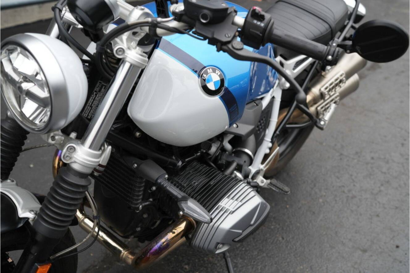 A photo of this 2021 BMW R nineT Scrambler 719 Cosmic Blue Metallic/Light White