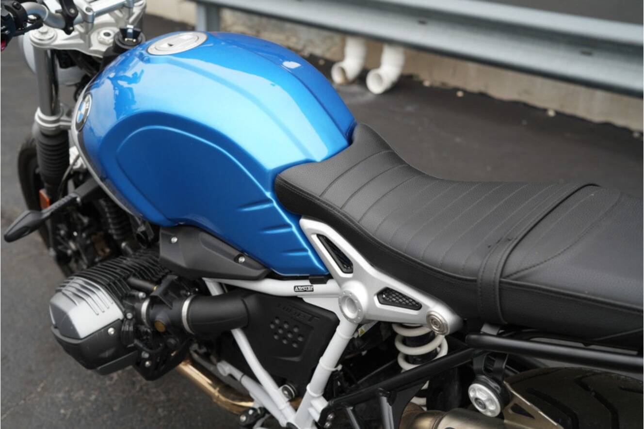 A photo of this 2021 BMW R nineT Scrambler 719 Cosmic Blue Metallic/Light White