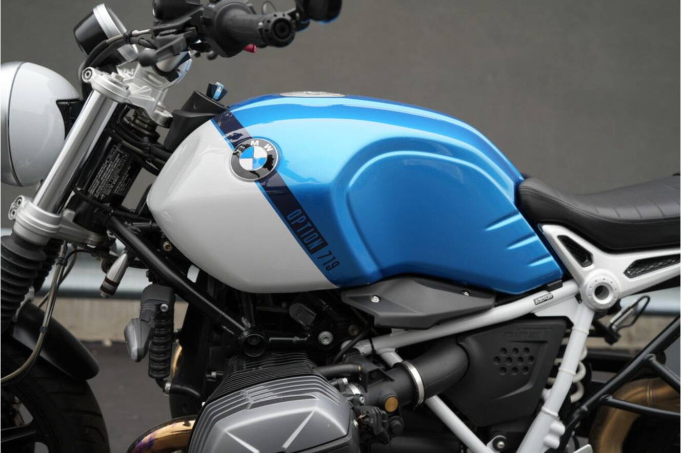 A photo of this 2021 BMW R nineT Scrambler 719 Cosmic Blue Metallic/Light White