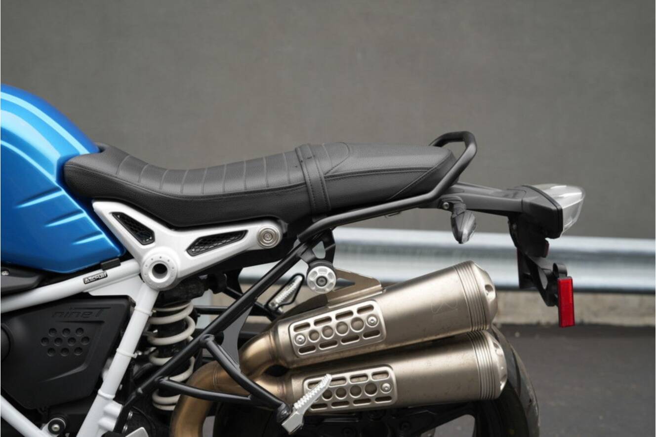 A photo of this 2021 BMW R nineT Scrambler 719 Cosmic Blue Metallic/Light White
