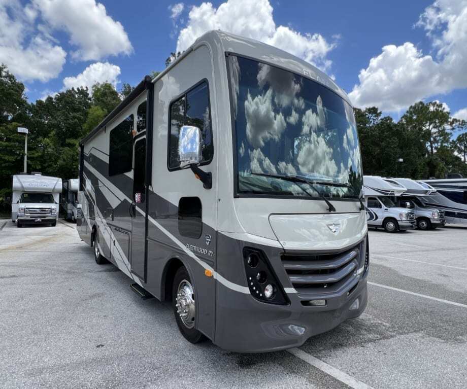2027 Fleetwood FLAIR 29M in fort myers FL