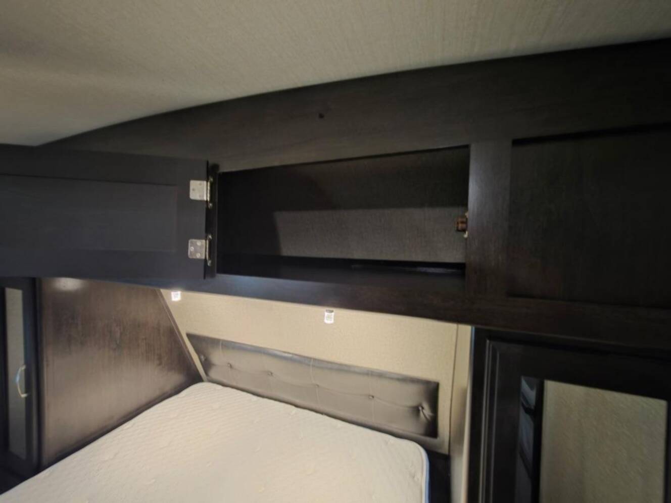 A photo of this 2019 Grand Design Imagine 2800BH