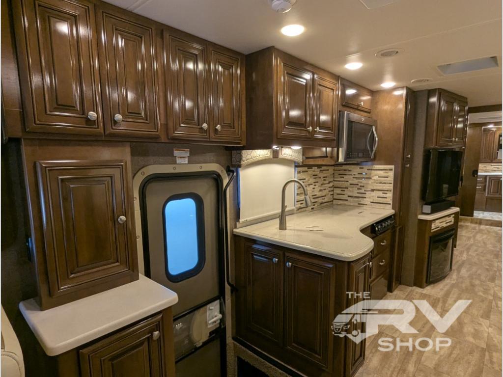 2017 Thor Motor Coach Palazzo 36.3 in ventura CA