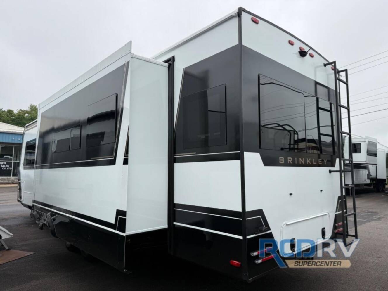 A photo of this 2027 Brinkley Model Z Air 297