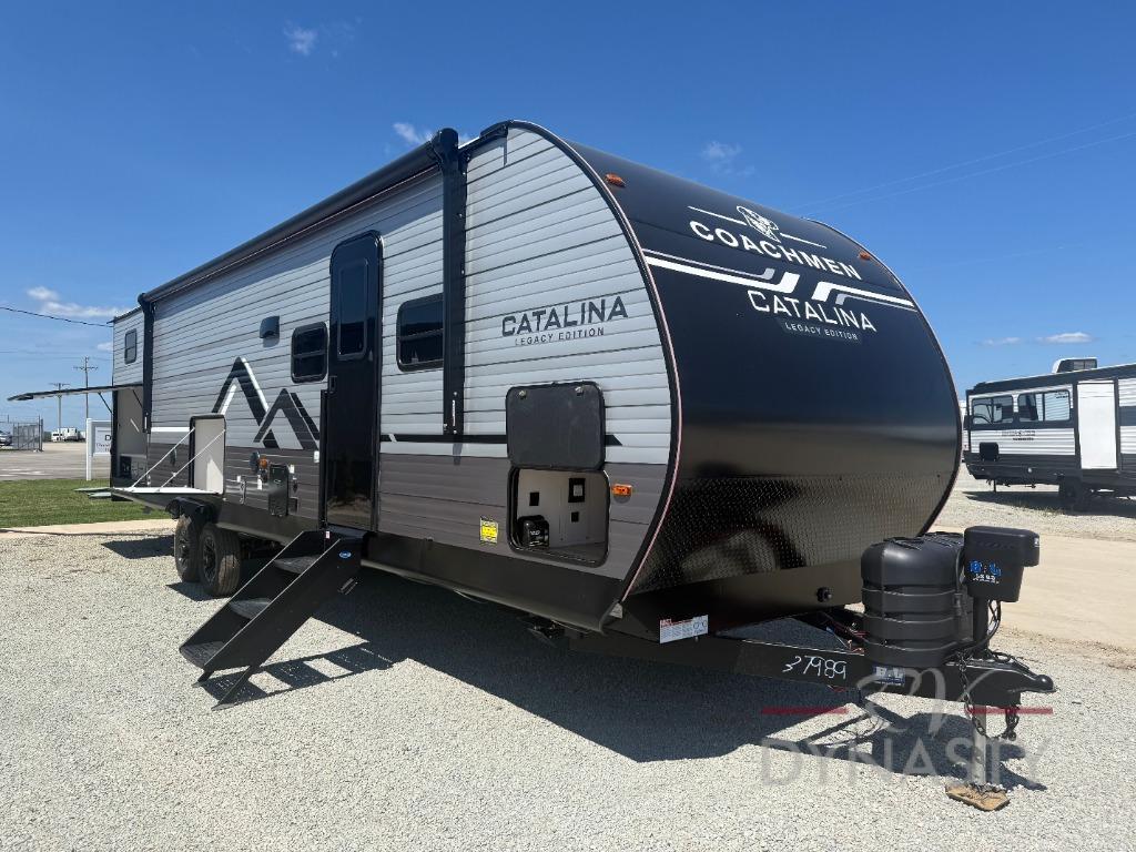 2027 Coachmen Rv Catalina Legacy Edition 323BHDSCK in bunker hill IN