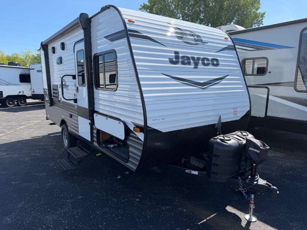 2022 Jayco Jay Flight SLX 7 184BS in appleton WI