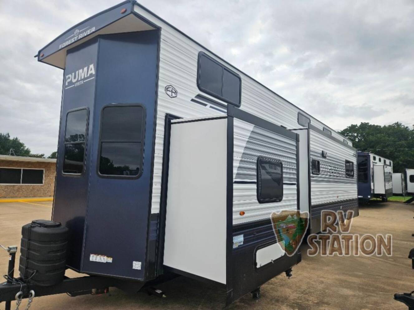 A photo of this 2027 Forest River Rv Puma Vista 420LFT