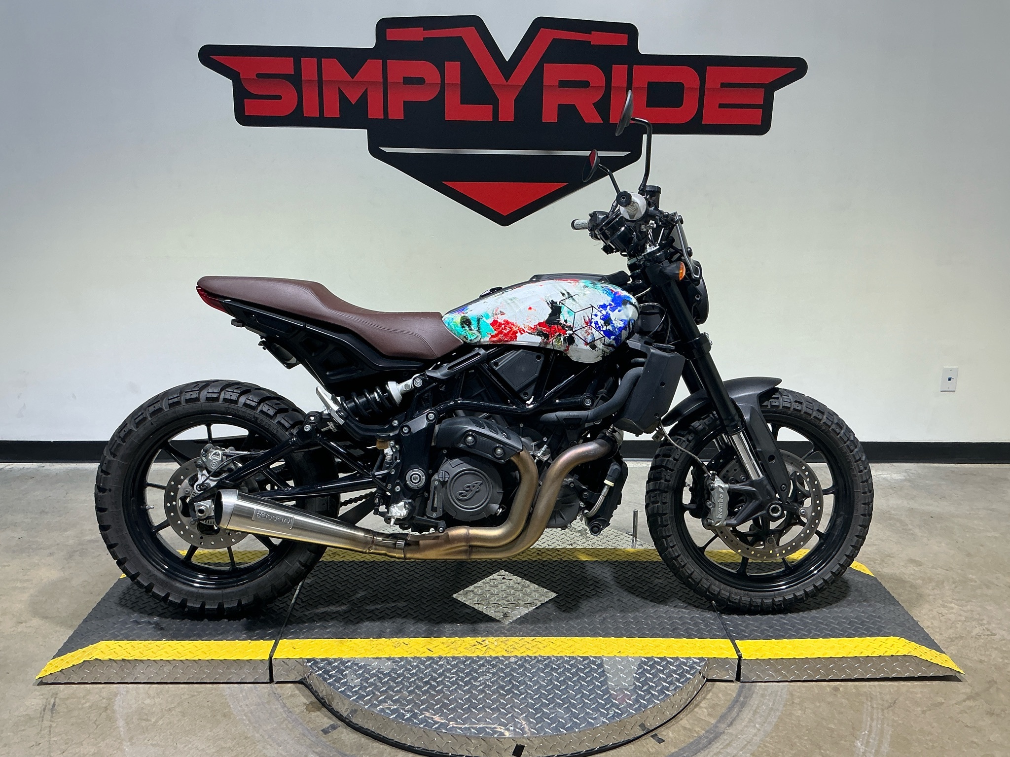 2019 Indian Motorcycle FTR™ 1200 BASE in Eden Prairie, MN